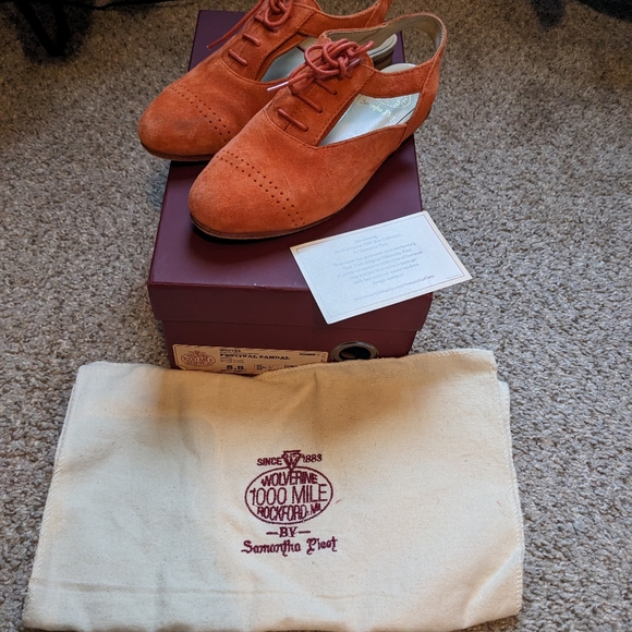 Wolverine 1000 Mile Sandals - Picture 2 of 3